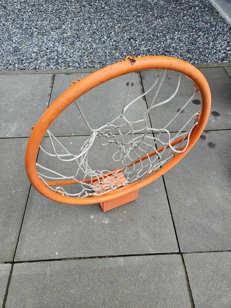 Basketbalring met net, Sport en Fitness, Basketbal, Ophalen of Verzenden, Gebruikt, Ring, Bord of Paal