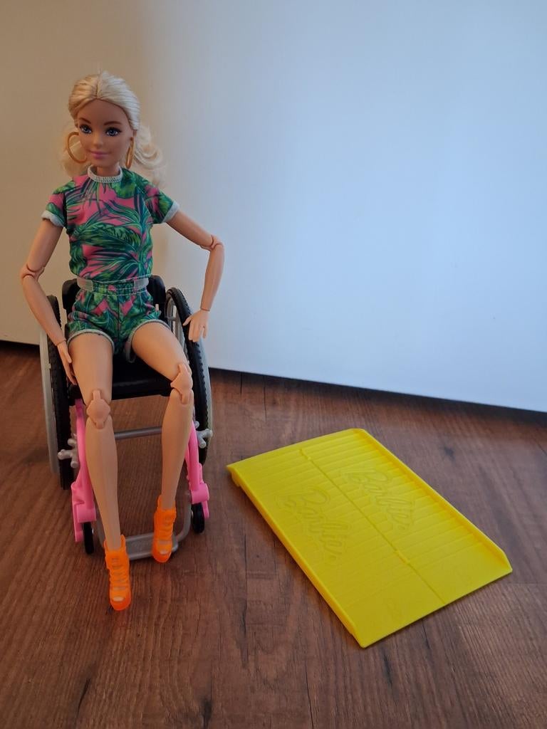 Barbie in een rolstoel, Ophalen, Nieuw, Barbie
