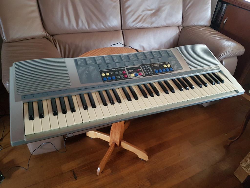 Keyboard System 5 Plus 100 voices 36 stylen, drums recording, Ophalen, Zo goed als nieuw, Overige aantallen, Overige merken