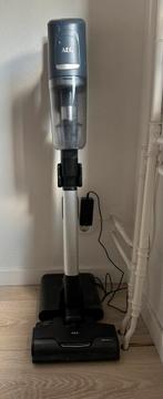Aeg 8000 ultimate steelstofzuiger, Witgoed en Apparatuur, Stofzuigers, Ophalen, Gebruikt, Reservoir, Stofzuiger