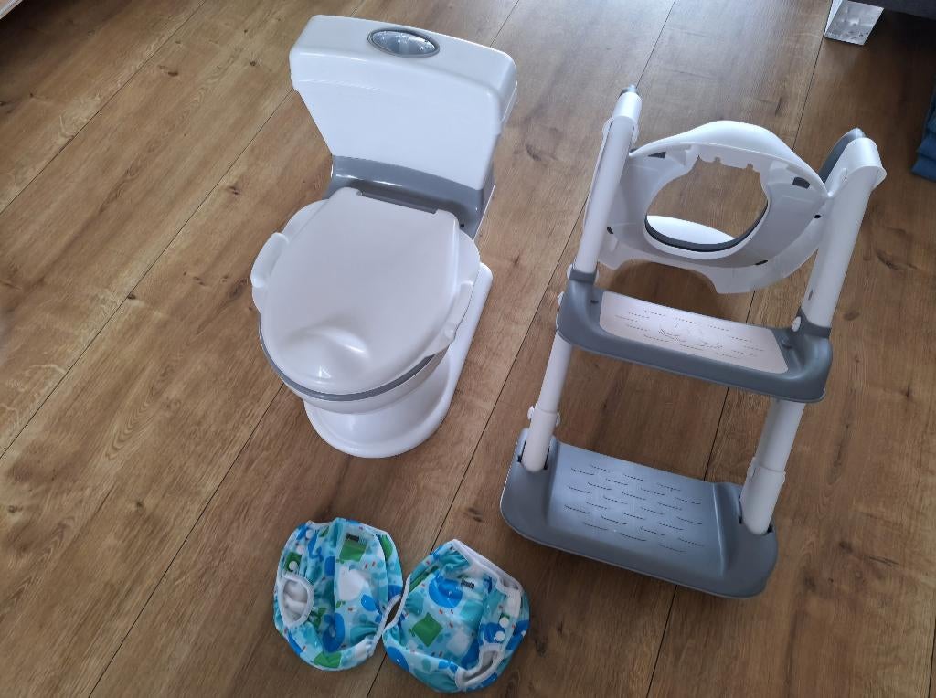 Kinderwc'tje, toiletverkleiner en wasbare zwemluier, Ophalen of Verzenden, Zo goed als nieuw, Overige typen, Overige merken