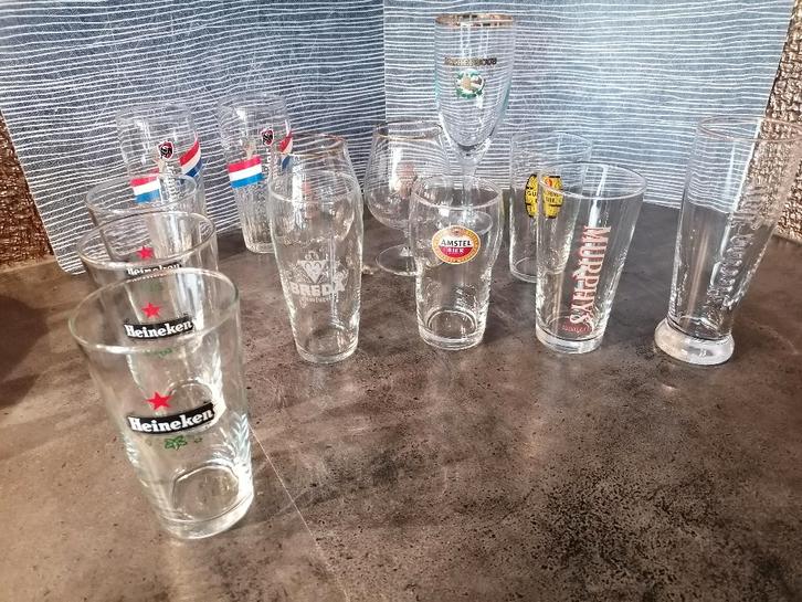 13 verschillende bierglazen, Huis en Inrichting, Overige Huis en Inrichting, Zo goed als nieuw, Ophalen