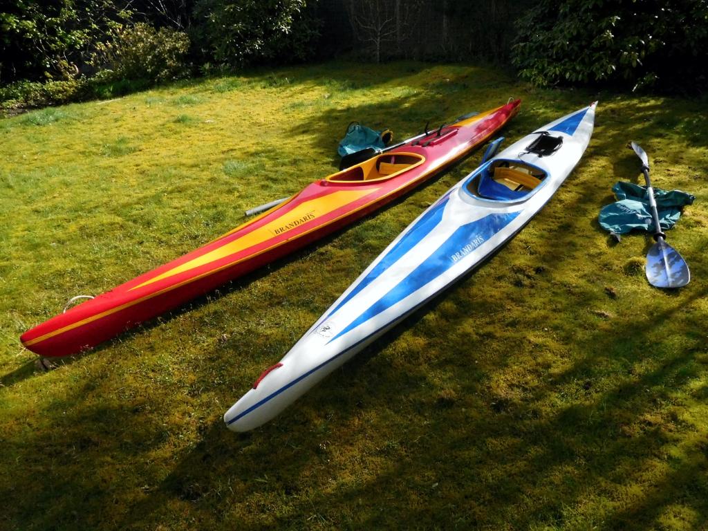 2 toerkano's, Watersport en Boten, Kano's, Ophalen, Gebruikt, Met peddels, Kajak
