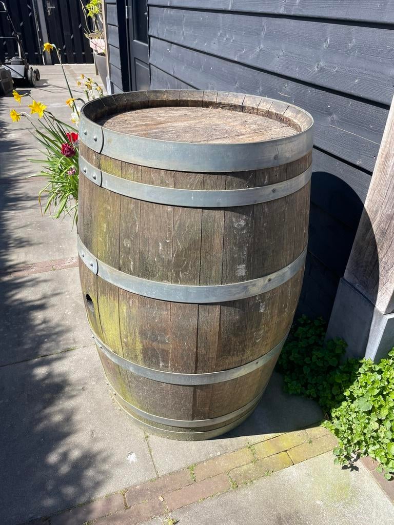 Wijnvat oud, leuk als sta tafel of tuin decoratie, Tuin en Terras, Ophalen of Verzenden, Gebruikt, Rond, Hout