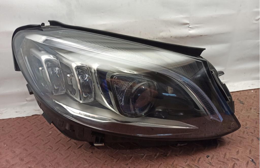 Mercedes W205 Multibeam LED koplamp a2059061606  rechts, Auto-onderdelen, Verlichting, Niet ingevuld, Gebruikt, Mercedes-Benz