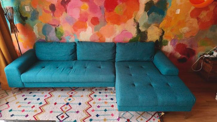 Gratis op te halen: Ruime loungebank, licht beschadigd, Huis en Inrichting, Banken | Bankstellen, Gebruikt, Vierpersoons of meer