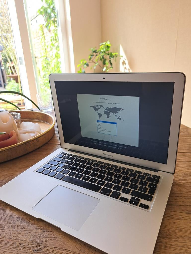MacBook Air 13 inch 2012, Computers en Software, Apple Macbooks, Gebruikt, 13 inch, Minder dan 2 Ghz, Ophalen of Verzenden