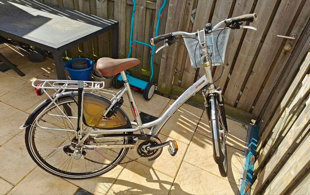 28 inch damesfiets Batavus compass, Ophalen, Gebruikt, Batavus, Versnellingen