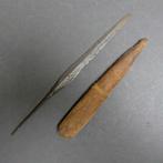 lanspunt tombak speer met schede afkomstig uit Indonesie, Verzenden