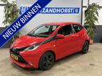 Toyota Aygo 1.0 VVT-i x-play (bj 2014), Voorwielaandrijving, Euro 5, Stof, Gebruikt