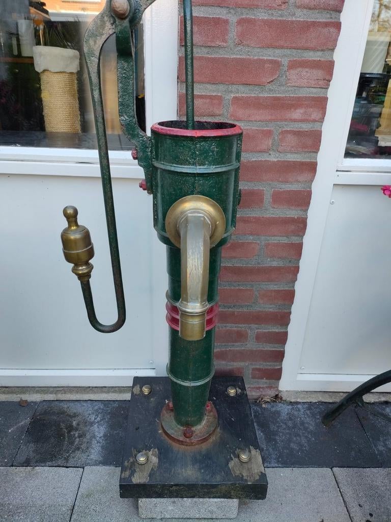Gietijzeren waterpomp, Tuin en Terras, Waterpartijen en Fonteinen, Ophalen, Gebruikt, Gietijzer, Overige typen