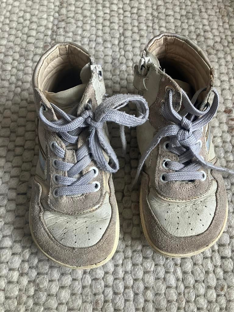 Barefoot sneakers merk Koel maat 29, Kinderen en Baby's, Ophalen of Verzenden, Zo goed als nieuw, Meisje, Schoentjes