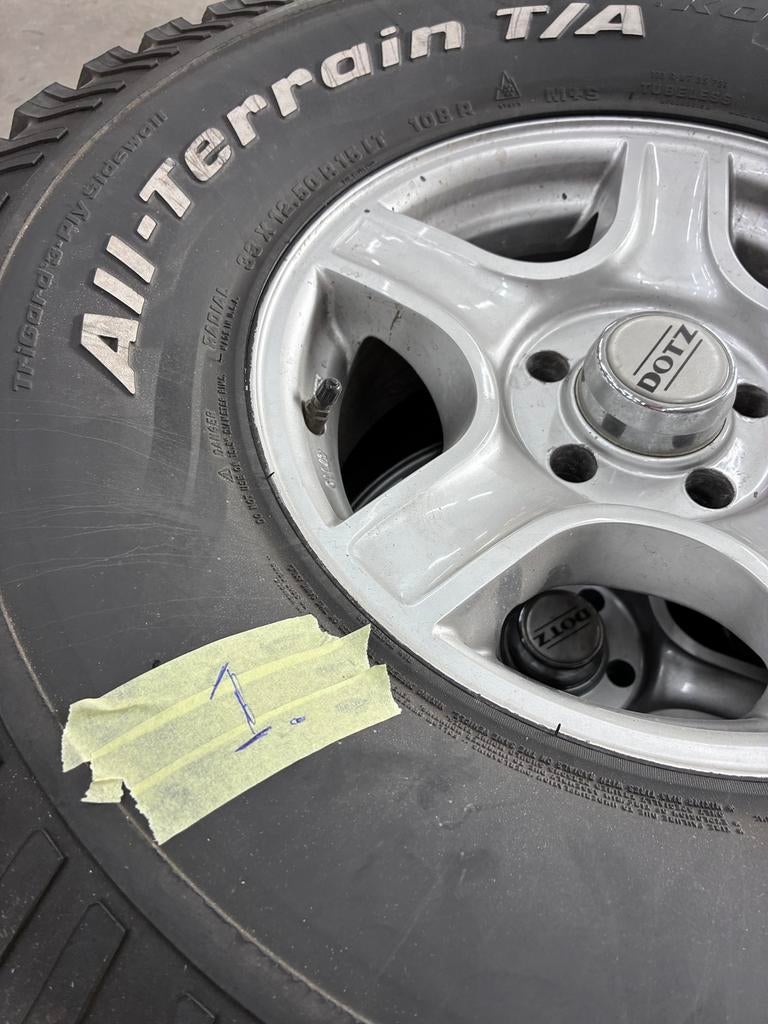 Diversen setjes banden 33 12.5 15 114.3   35 12.5 15, Ophalen, Gebruikt, 15 inch, Overige