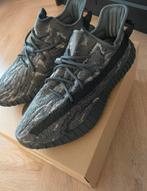 Yeezy boost 350 heren 44 2/3 NIEUW!, Ophalen of Verzenden, Zo goed als nieuw