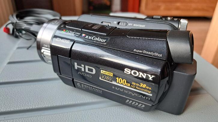 Sony Handycam HD 100GB, Audio, Tv en Foto, Videocamera's Digitaal, Zo goed als nieuw, Camera, Harde schijf, Sony, 20x of meer