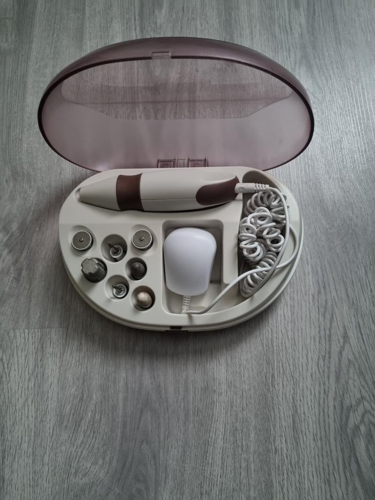 Manicure/Pedicure Set met Diverse Opzetstukken, Ophalen of Verzenden, Gebruikt, Overige typen