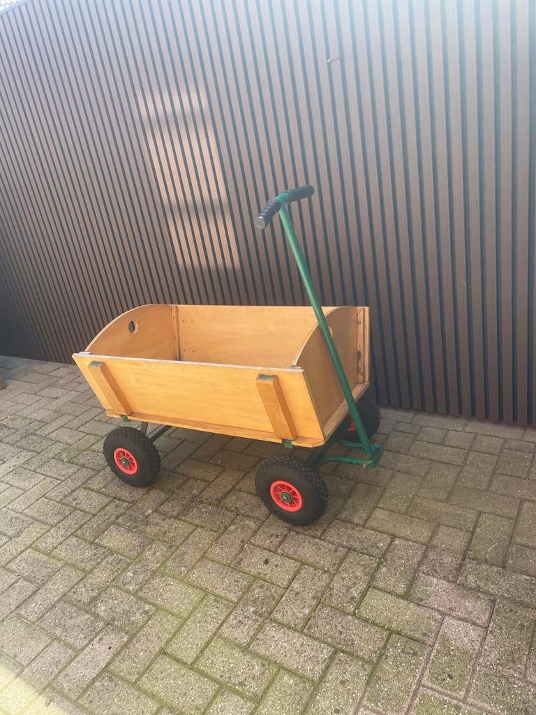 Stevige houten bolderkar met luchtbanden, Ophalen, Gebruikt