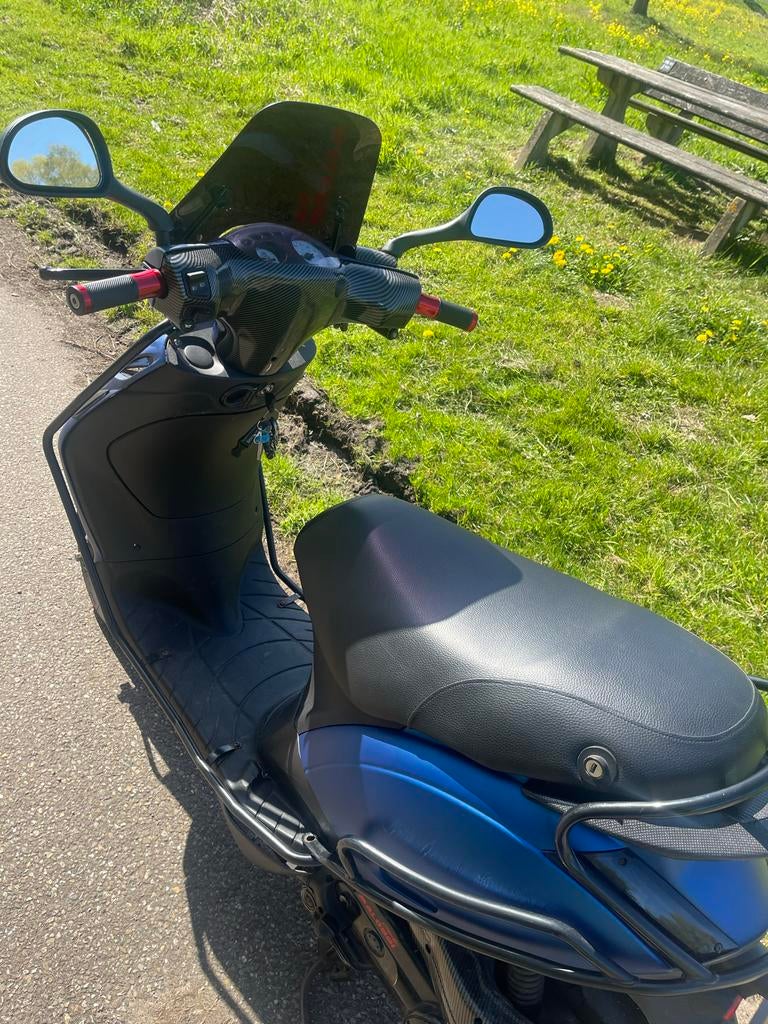 Piaggo Zip 4t 50cc (turbokit), Fietsen en Brommers, Brommeronderdelen | Scooters, Ophalen, Zo goed als nieuw, Overige typen, Piaggio