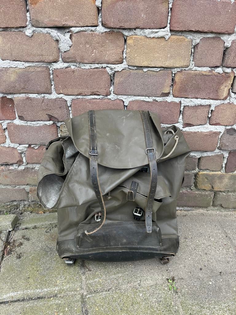 Vintage Leger Rugzak - Stevige Canvas Backpack, Gebruikt, 25 tot 40 cm, Trekking, Ophalen