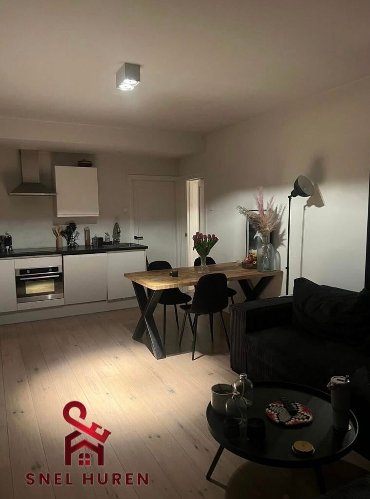 Appartement for RENT/TE HUUR omgeving Lelystad P:8242, Contacten en Berichten, Huisgenoten gezocht