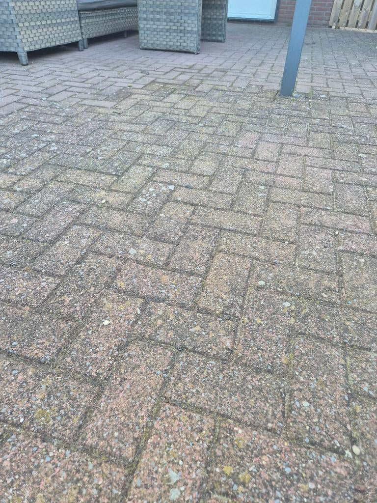 Gebruikte betonnen klinkers voor terras of oprit, Gebruikt, Klinkers, Ophalen of Verzenden, 10 m² of meer