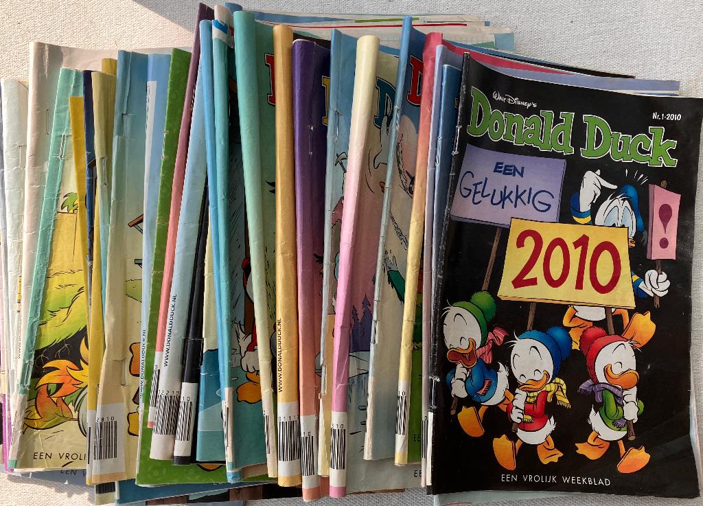 Donald Duck tijdschrift jaar 2010, Verzamelen, Tijdschriften, Kranten en Knipsels, Ophalen of Verzenden, 1980 tot heden, Tijdschrift