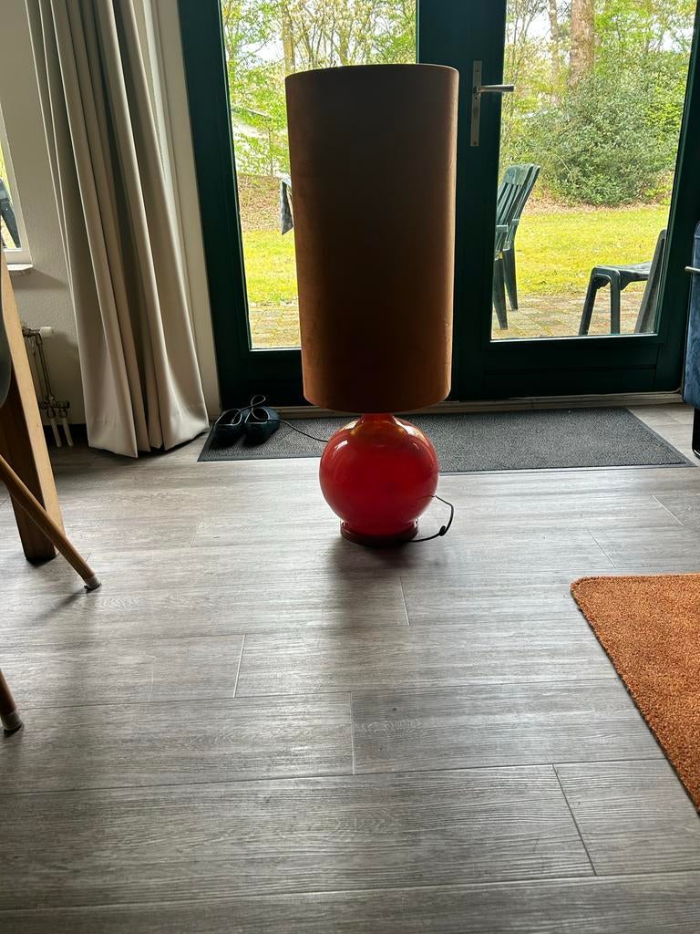 Vintage look staande schemerlamp, oranje, Huis en Inrichting, Lampen | Vloerlampen, Ophalen, Gebruikt, Stof, 100 tot 150 cm