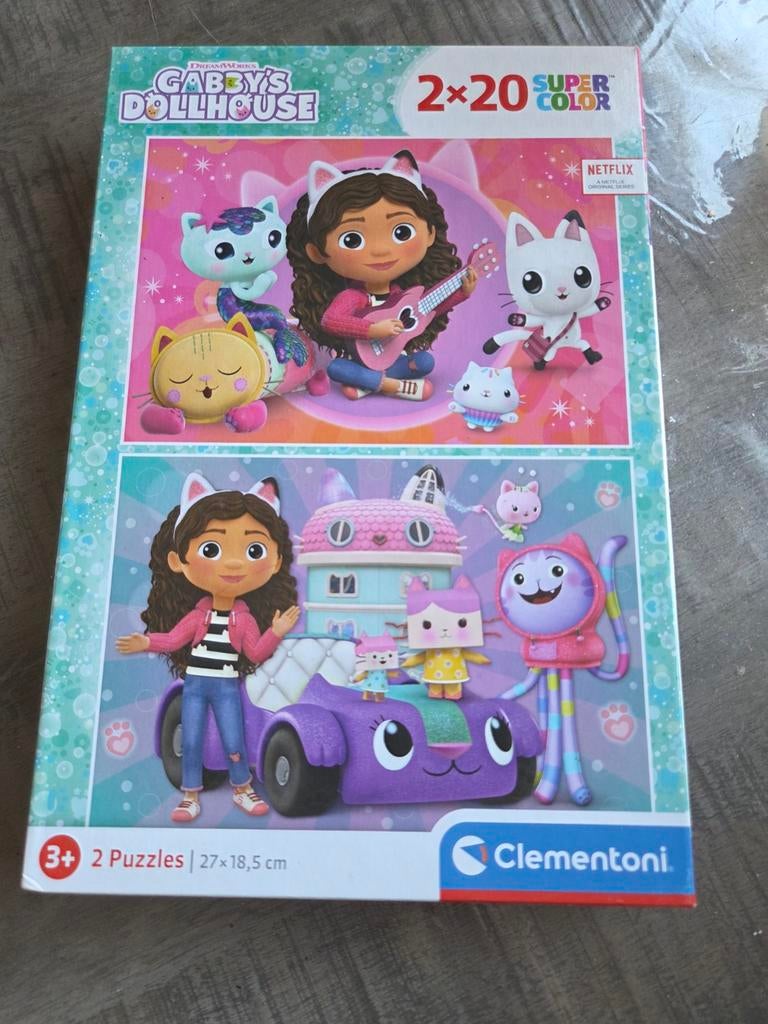 Gabby's Poppenhuis Puzzels (2x20 stukjes), Ophalen of Verzenden, 10 tot 50 stukjes, Zo goed als nieuw, 2 tot 4 jaar