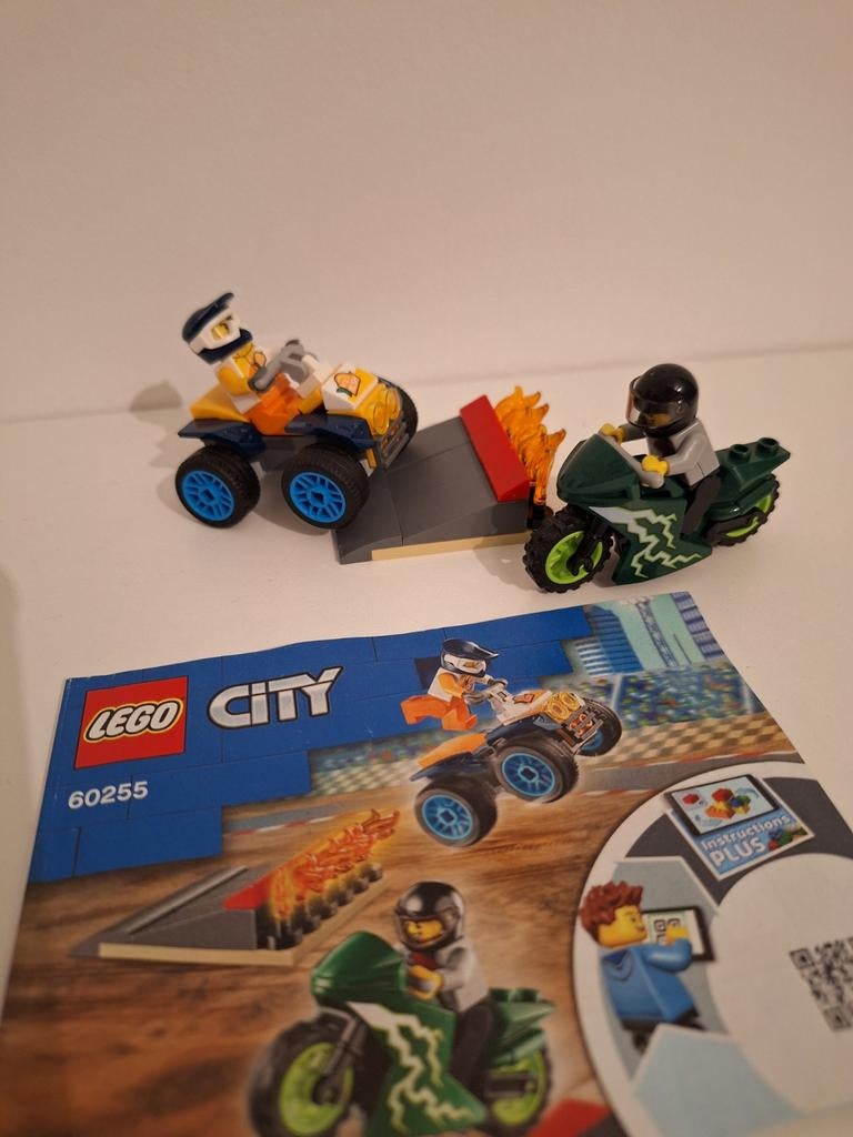 Lego city 60255 compleet met boekje, Compleet, City, Lego, Ophalen of Verzenden