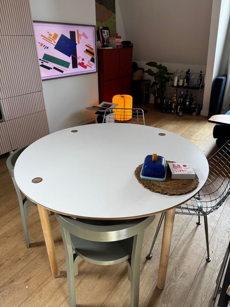 HAY design tafel rond 110 cm, dubbelzijdig, Ophalen, Zo goed als nieuw