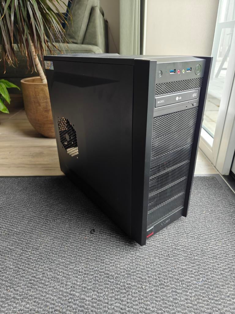 Nette Antec computer behuizing voor ATX/mATX moederborden, Ophalen of Verzenden, Gebruikt