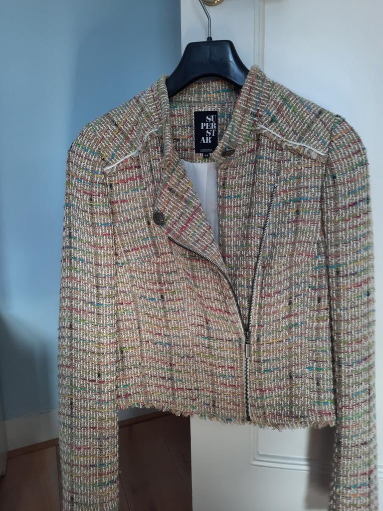 Bouclé blazer/bikerjasje maat 38, Kleding | Dames, Zo goed als nieuw, Jasje, Superstar, Ophalen