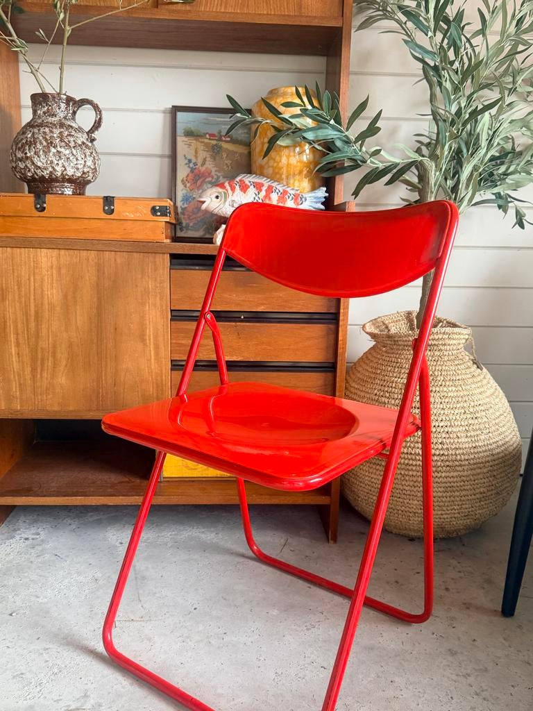 Rood vintage IKEA klapstoeltje model Ted Niels Gammelgaard, Ophalen