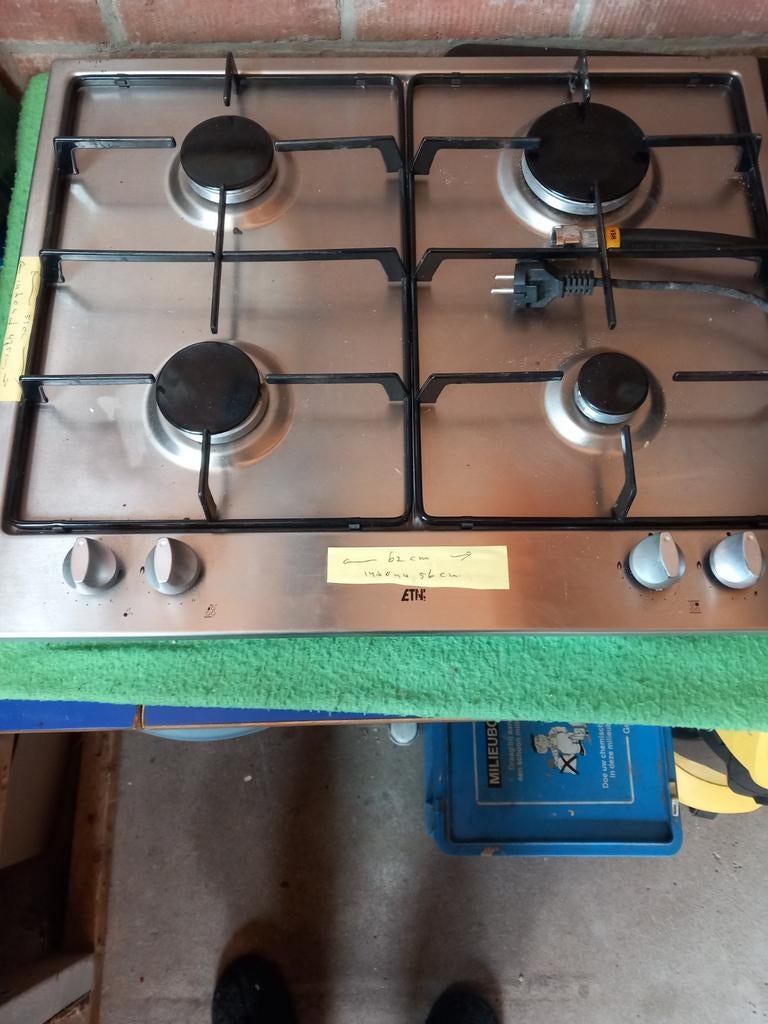 Te koop gascomfort en electrice oven inbouw, Gebruikt, Inbouw, Gas, 4 kookzones