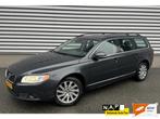 Volvo V70 1.6 T4 Lim. Edition Automaat NAP Leder Trekhaak, Auto's, Automaat, Gebruikt, Zwart, 4 cilinders