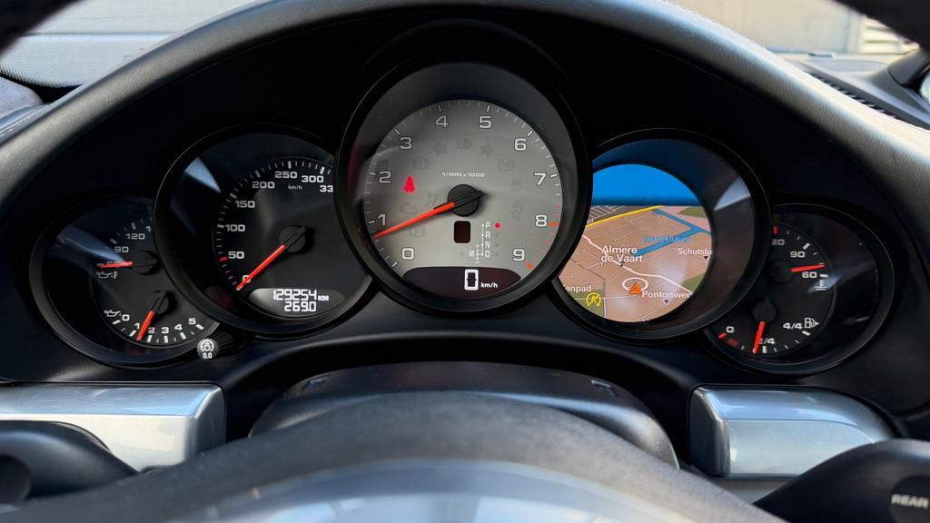 Porsche 911 3.8 Carrera 4S Bose|Pano|Leer, Auto's, Porsche, Automaat, Euro 5, 4 stoelen, Leder en Stof