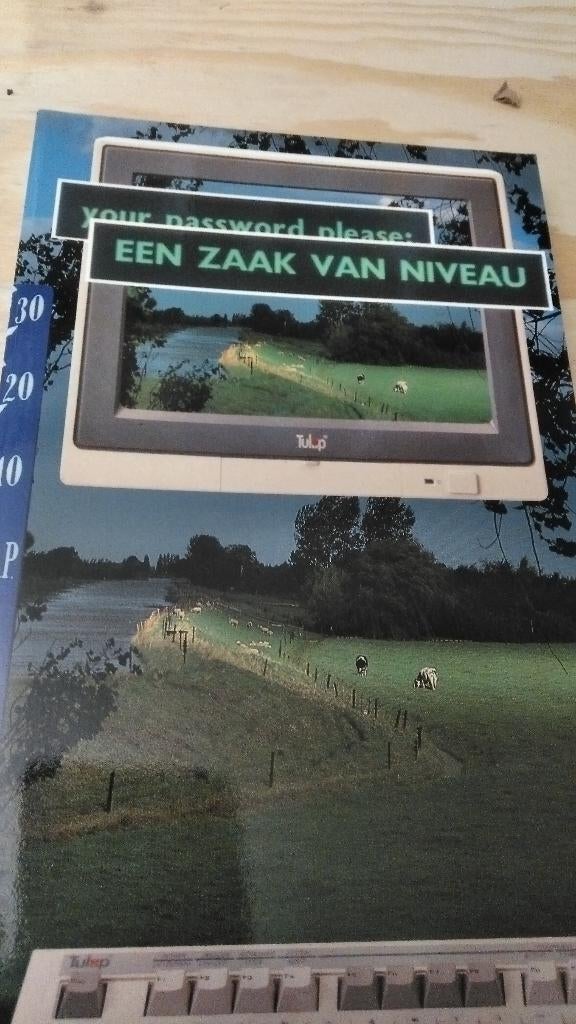 Een zaak van niveau  1000 jaar Nederlands waterhuishouding, Verzenden, Gelezen