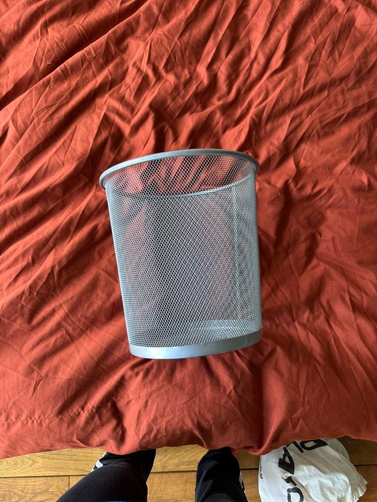 Gratis prullenbak, Ophalen, Kunststof, 40 liter of meer, Zo goed als nieuw