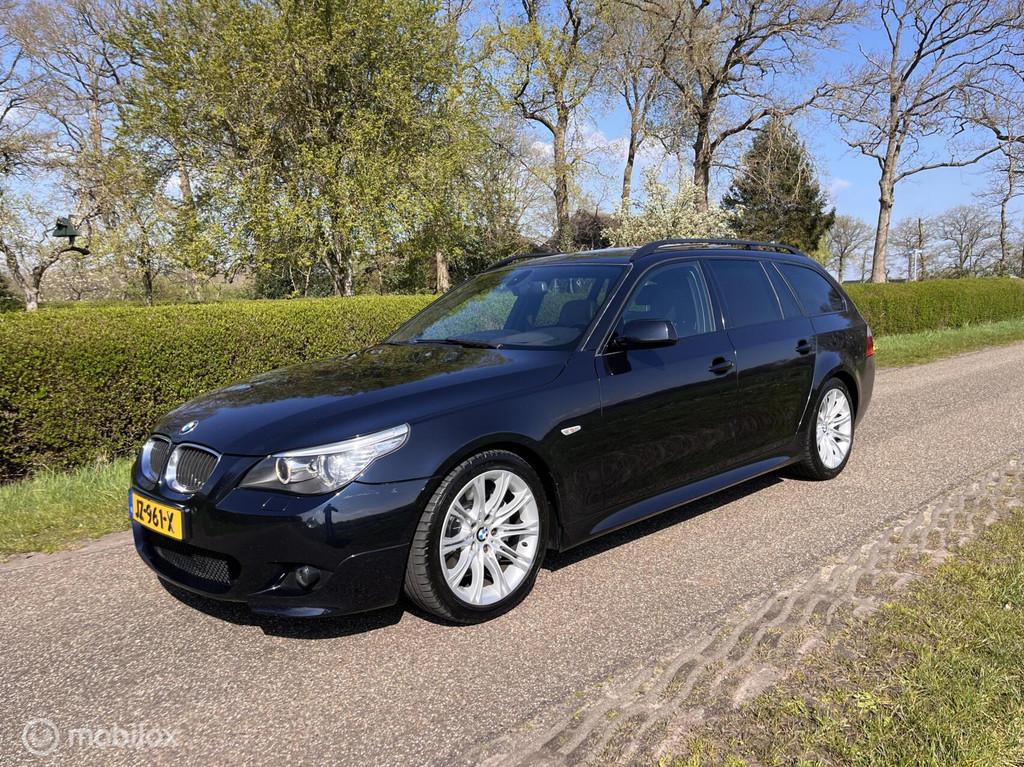 BMW 5-serie Touring 535d High Executive | LCI | BOMVOLL |, Gebruikt, Zwart, 2000 kg, Zwart