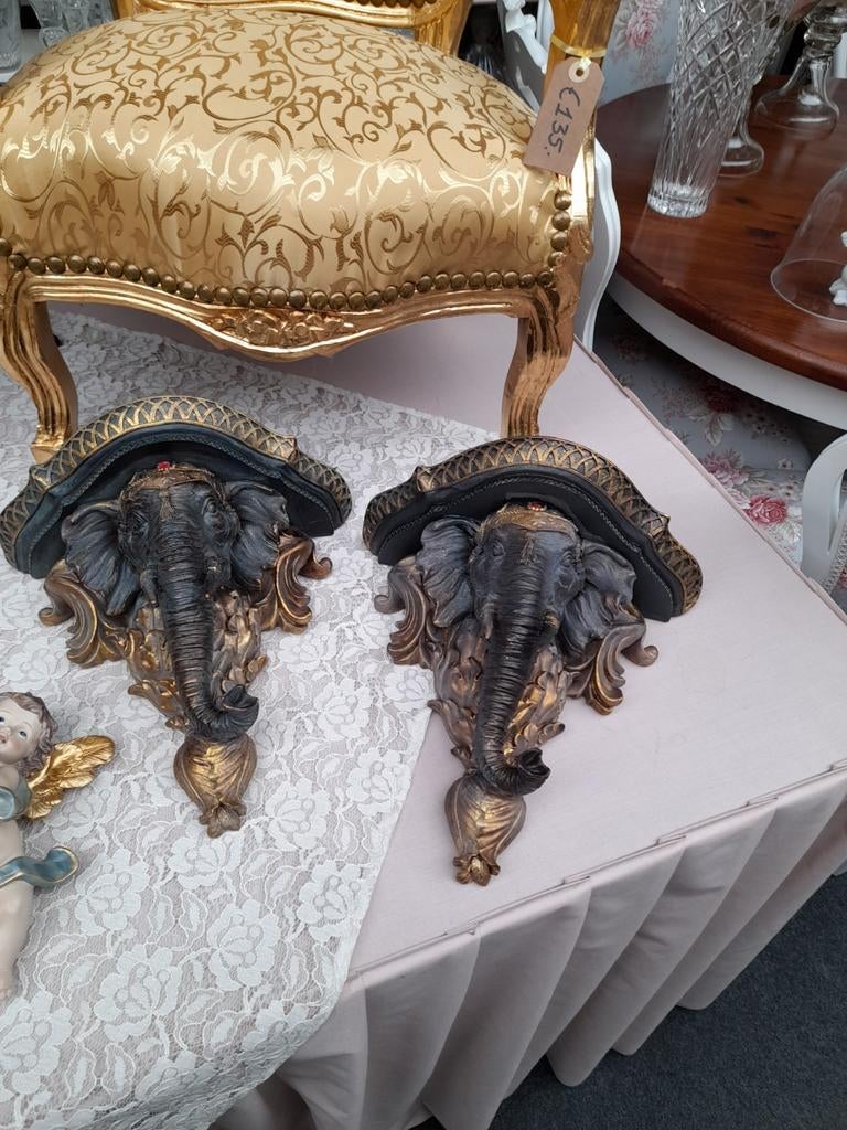 2 mooie wand consoles olifanten 65.00 p.s, Huis en Inrichting, Ophalen of Verzenden, Zo goed als nieuw