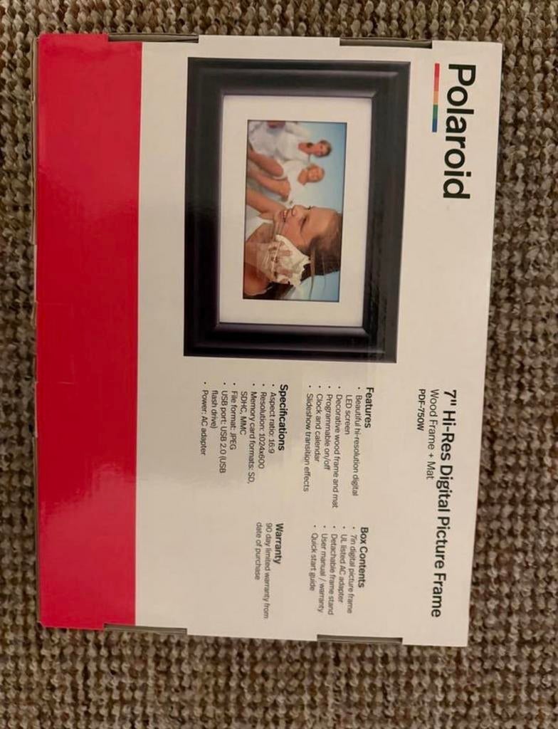 Polaroid 7" Hi-Res Digitale Fotolijst - Nieuw in doos, Nieuw, Ophalen of Verzenden, Kleiner dan 8 inch, Minder dan 1 GB