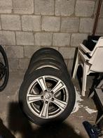 Vredestein autobanden + velgen | BMW 1-serie E81/E82/E87/E88, Ophalen, Gebruikt, 16 inch, Banden en Velgen
