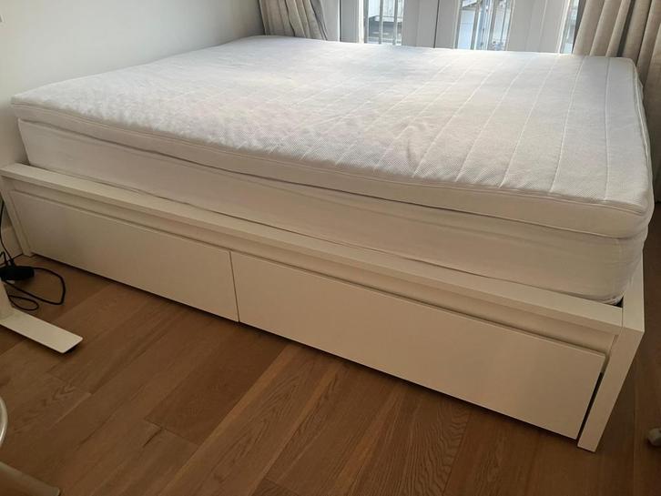 IKEA MALM bed 160x200 cm met opbergruimte, Huis en Inrichting, Slaapkamer | Bedden, Gebruikt, Tweepersoons, 160 cm, 200 cm, Hout
