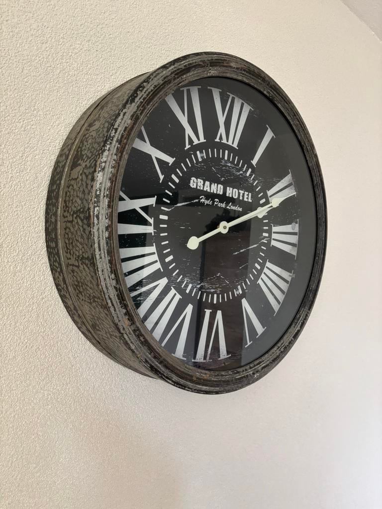 Prachtige klok tekoop, Ophalen of Verzenden, Zo goed als nieuw, Wandklok