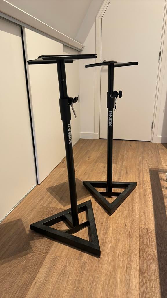2x innox speaker stand, Muziek en Instrumenten, Standaards, Ophalen, Zo goed als nieuw, Speaker