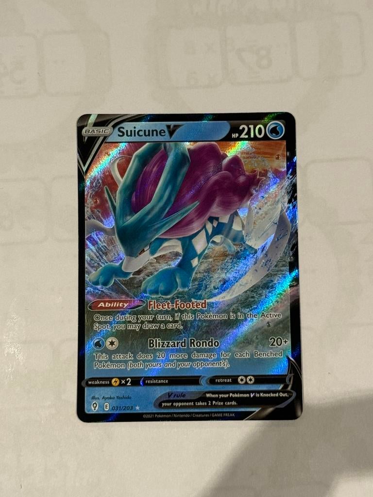 Suicune V Pokémon kaart, Ophalen of Verzenden, Zo goed als nieuw, Losse kaart, Foil