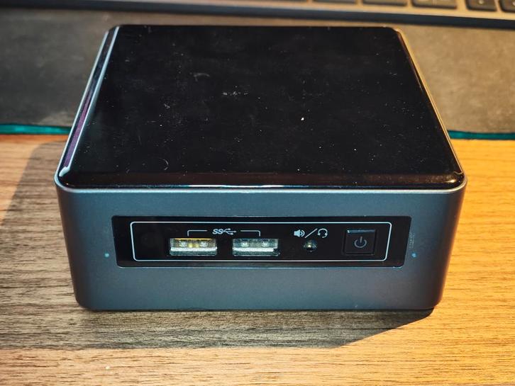 Intel NUC NUC6CAYS | Celeron J3455 | zonder stroomkabel, Computers en Software, Desktop Pc's, Gebruikt, 2 tot 3 Ghz, SSD, 4 GB