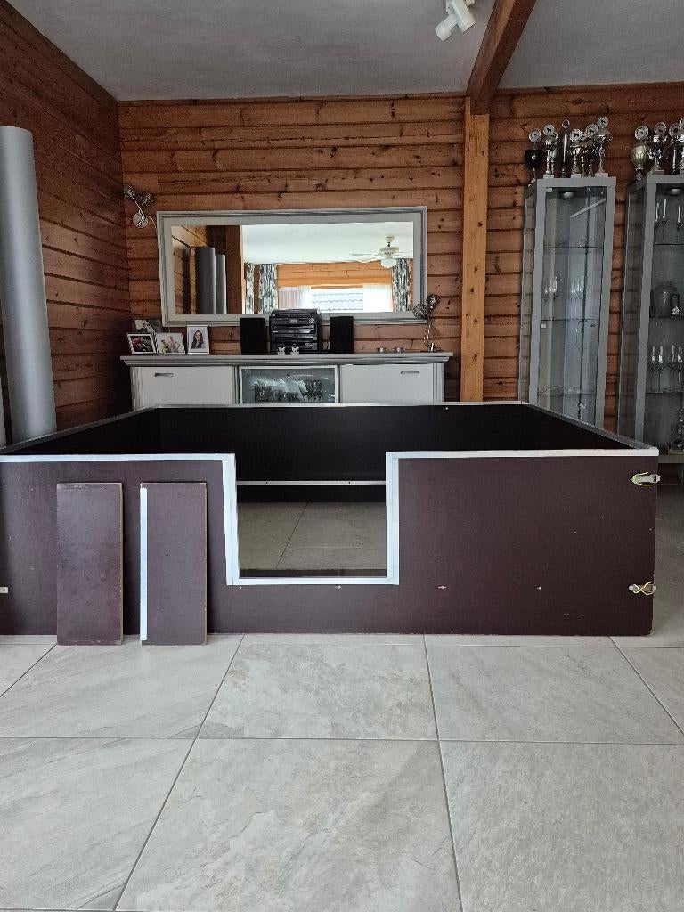 Werpkist grote rassen, Dieren en Toebehoren, Hondenmanden, Ophalen, Zo goed als nieuw, Overige