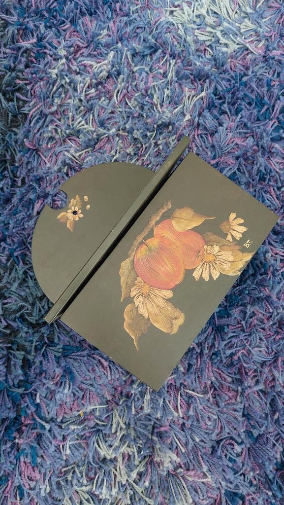 Vintage kammenbak brievenhouder handgeschilderde appels, Antiek en Kunst, Antiek | Woonaccessoires, Ophalen of Verzenden