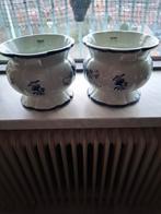 2 delfts blauwe bloempotten 40euro per stuk samen 70euro, Antiek en Kunst, Antiek | Keramiek en Aardewerk, Ophalen